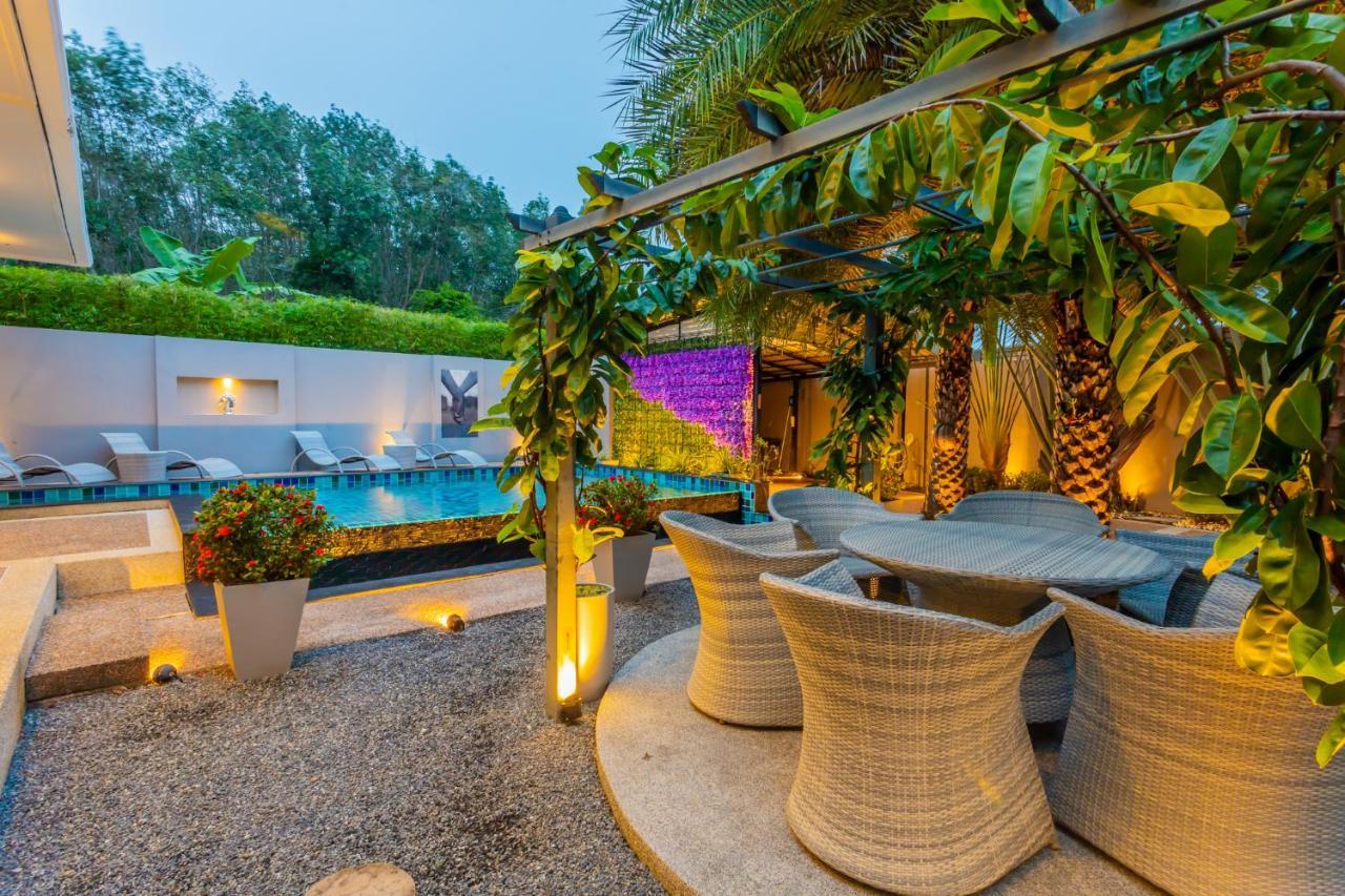 3 Bedroom Platinum Pool Villa Smooth As Silk Bankhlongheng Kültér fotó