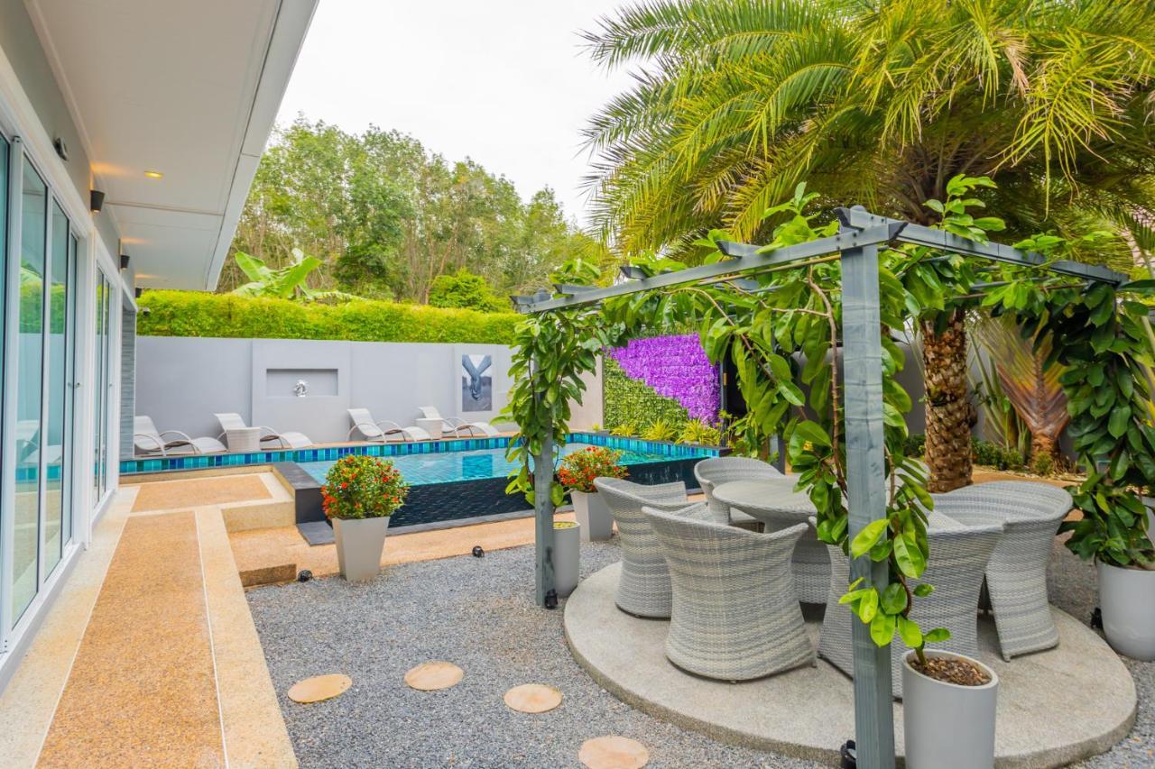3 Bedroom Platinum Pool Villa Smooth As Silk Bankhlongheng Kültér fotó
